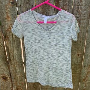 Just Be t-shirt v-neck short sleeve small